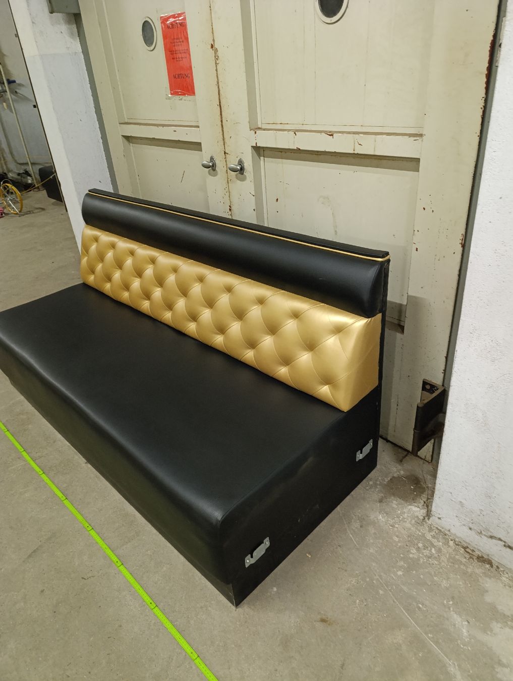 Divani: Sofa Stück einer riesen Lounge – Usato da Romanshorn venduto da dav_h2lv 1