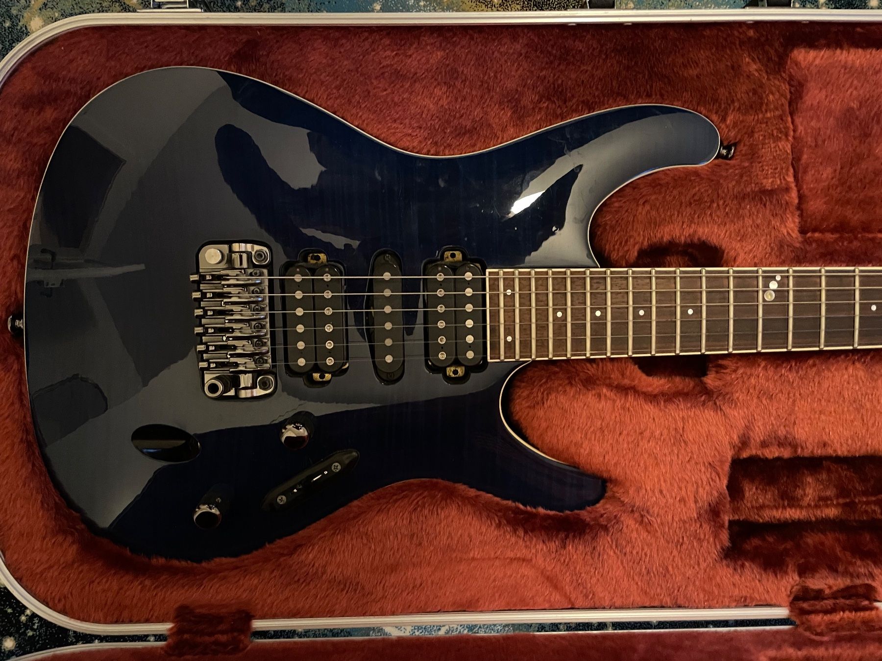 Ibanez Strumenti musicali: Ibanez Prestige SV5570 – Usato da Zürich venduto da schmickaschmucku 3