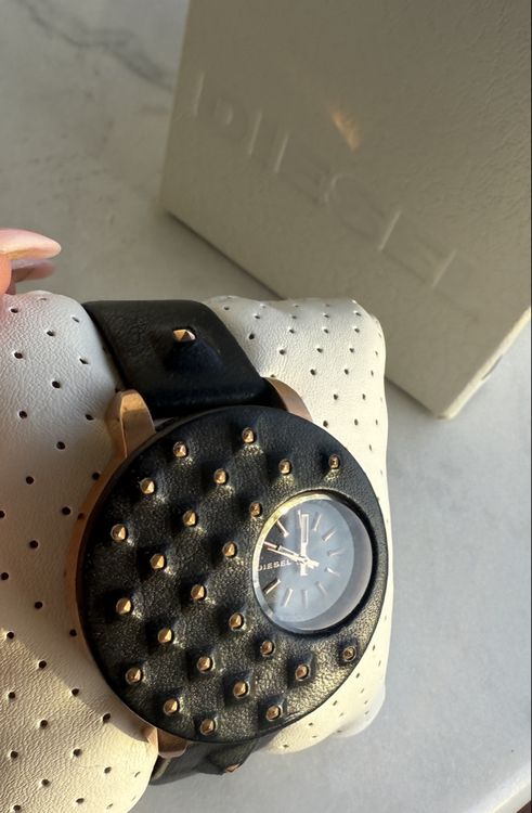 Diesel Orologi: Montre Diesel Femme DZ5481 Cuir Noir - État Excellent! – Nuovo (secondo la descrizione) da Petit-Lancy venduto da ctaz 3
