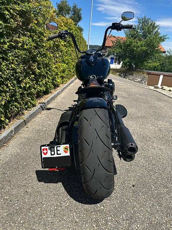 Chopper: HARLEY-DAVIDSON Softail Slim FLSS 1800cc – Gebraucht aus Diesse von Ritchy 3