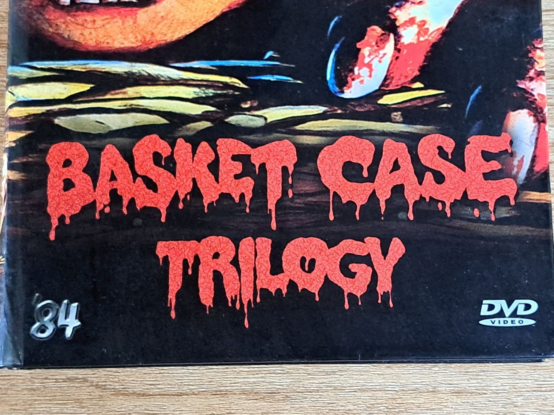 Tutti i DVDs: DVD BASKET CASE TRILOGY Grosse Hartbox mit 3 Filmen – Usato da Unterseen venduto da Kanica 1