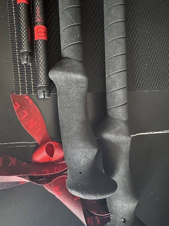 Bastoncini da trekking: Wanderstöcke neu carbon  – Usato da Basel venduto da Geboten 2