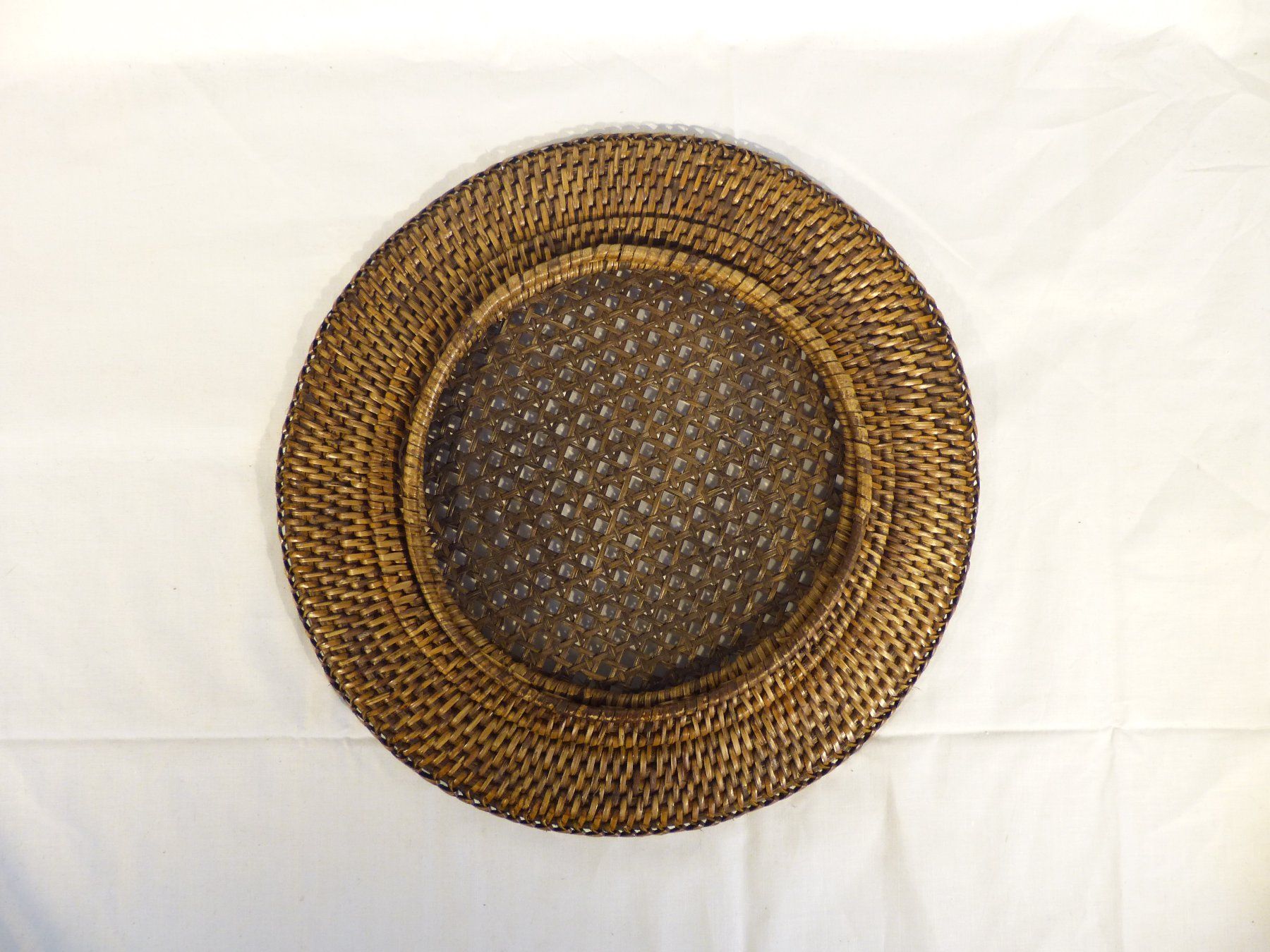 Tutte le decorazioni: Deko Teller aus Rattan – Nuovo (secondo la descrizione) da Zürich venduto da botschinski 3