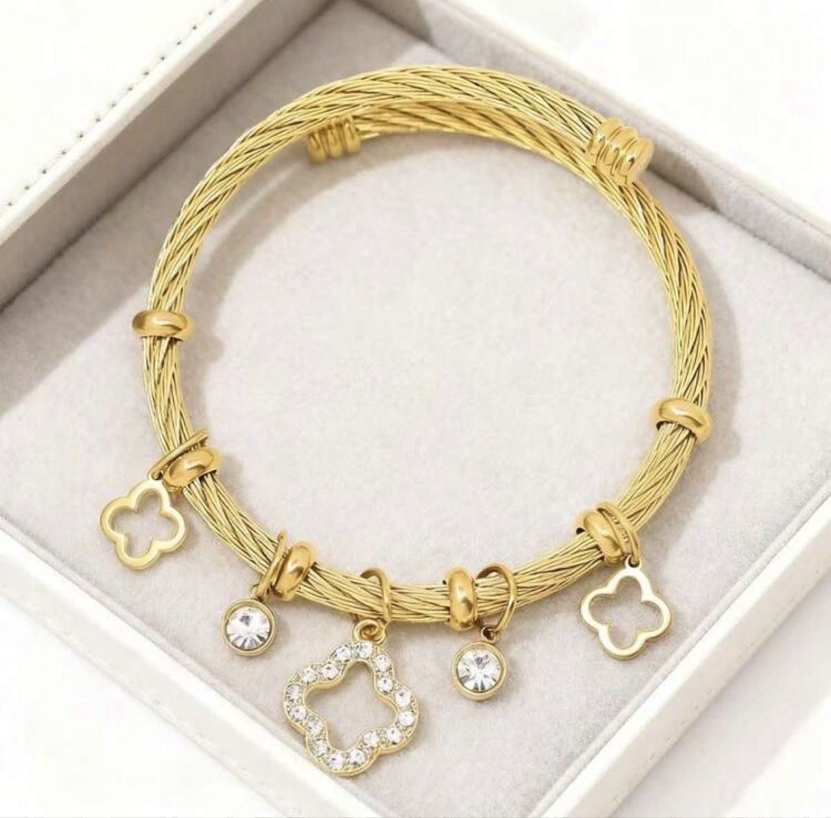 Bracciali & Braccialetti: Bracelet en acier inoxydable – Nuovo e nell'imballaggio originale da Châtel-St-Denis venduto da Montclair_Swiss 2