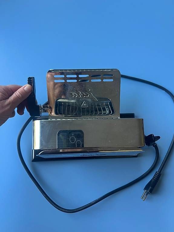 Jura Elettrodomestici da cucina: Jura Toaster Type 150 – Usato da Zürich venduto da juliakrill 1