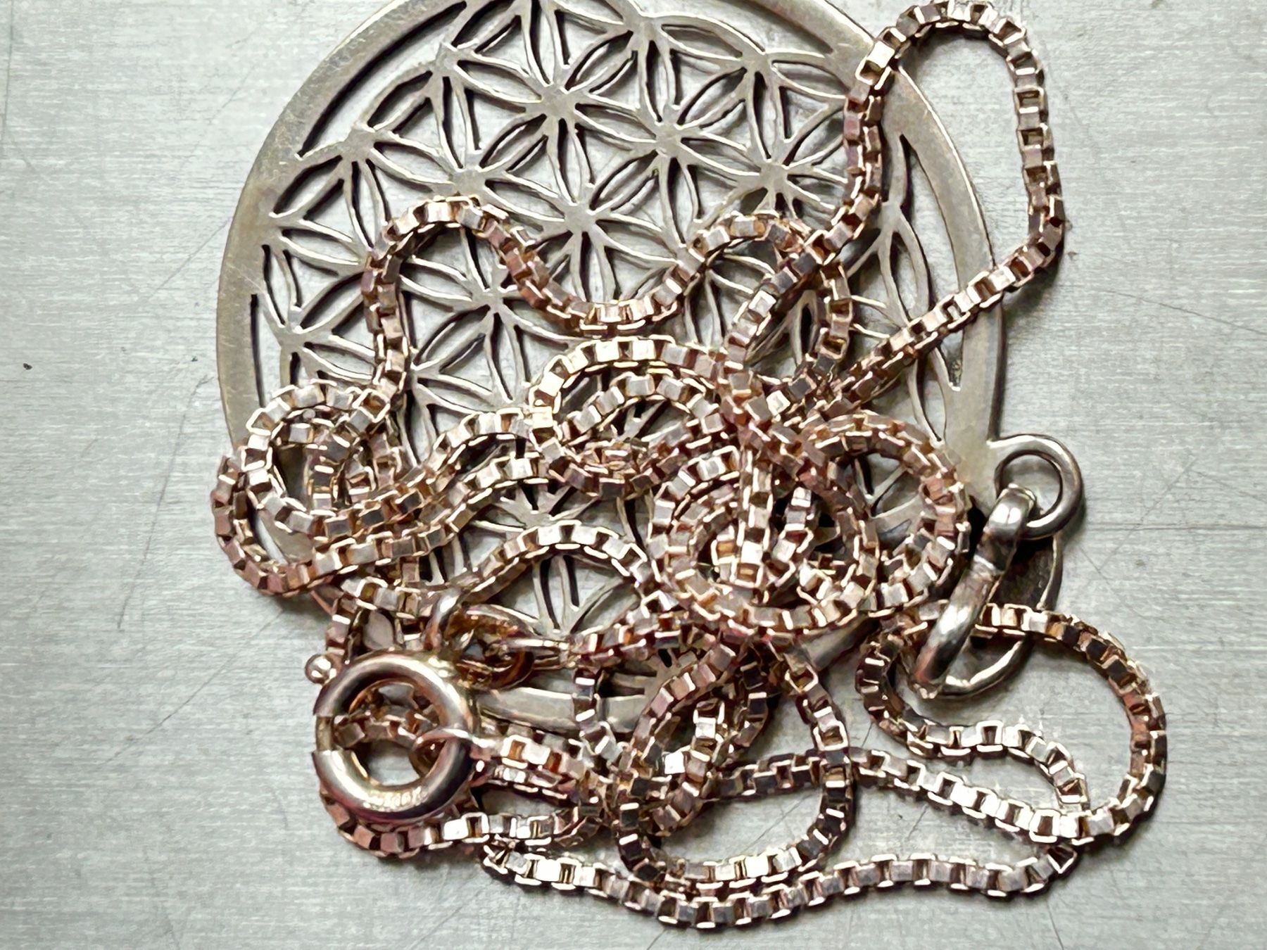 Ciondoli: Halskette Lebensblume, Silber (55cm) – Usato da Laufen venduto da belleskulptur 8