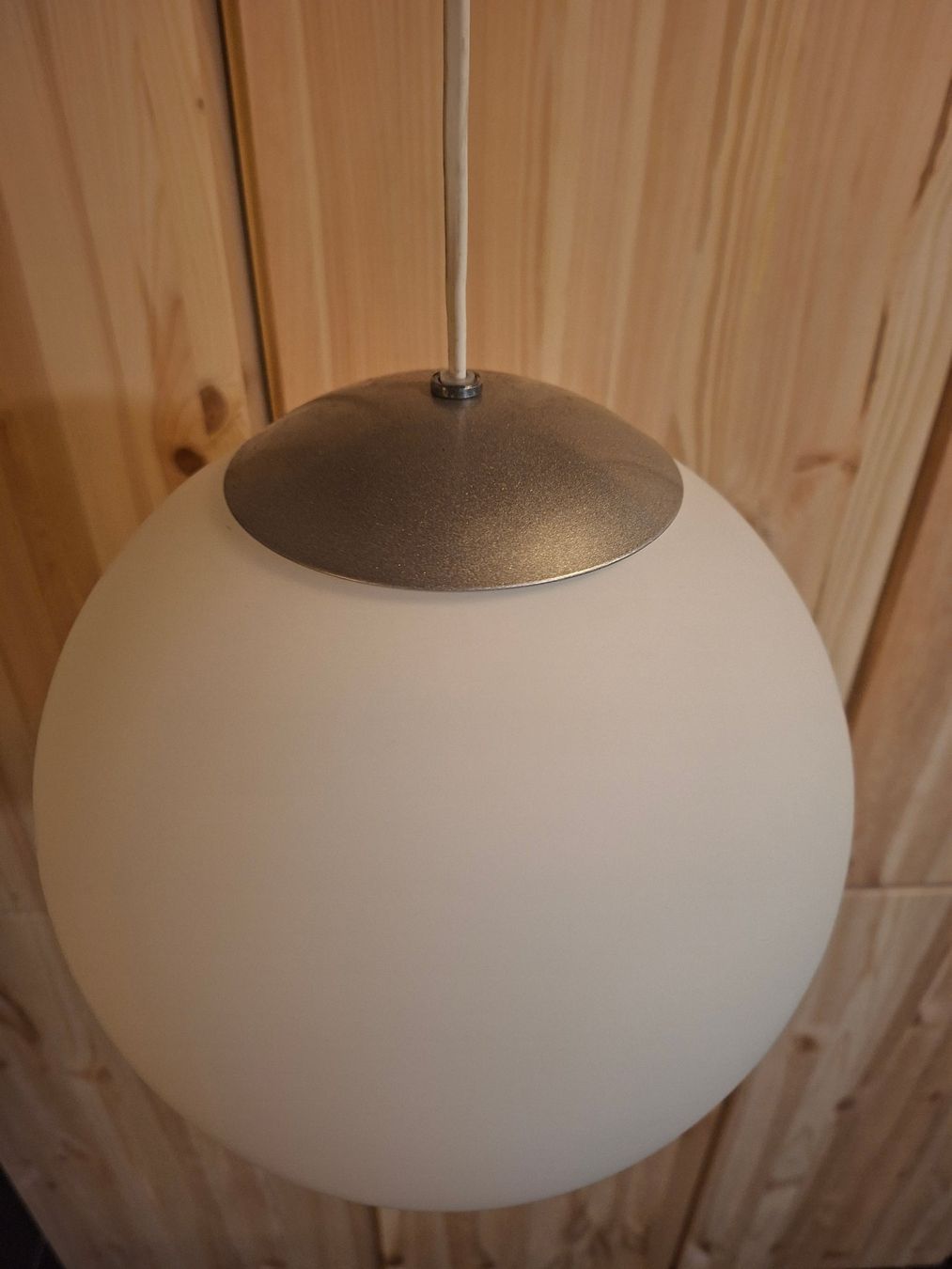 Lampadari & plafoniere: Vintage Hängeleuchte Opalglaskugel. Deckenleuchte. – Usato da St.Niklausen LU venduto da Wirdbereitsverwendet 5