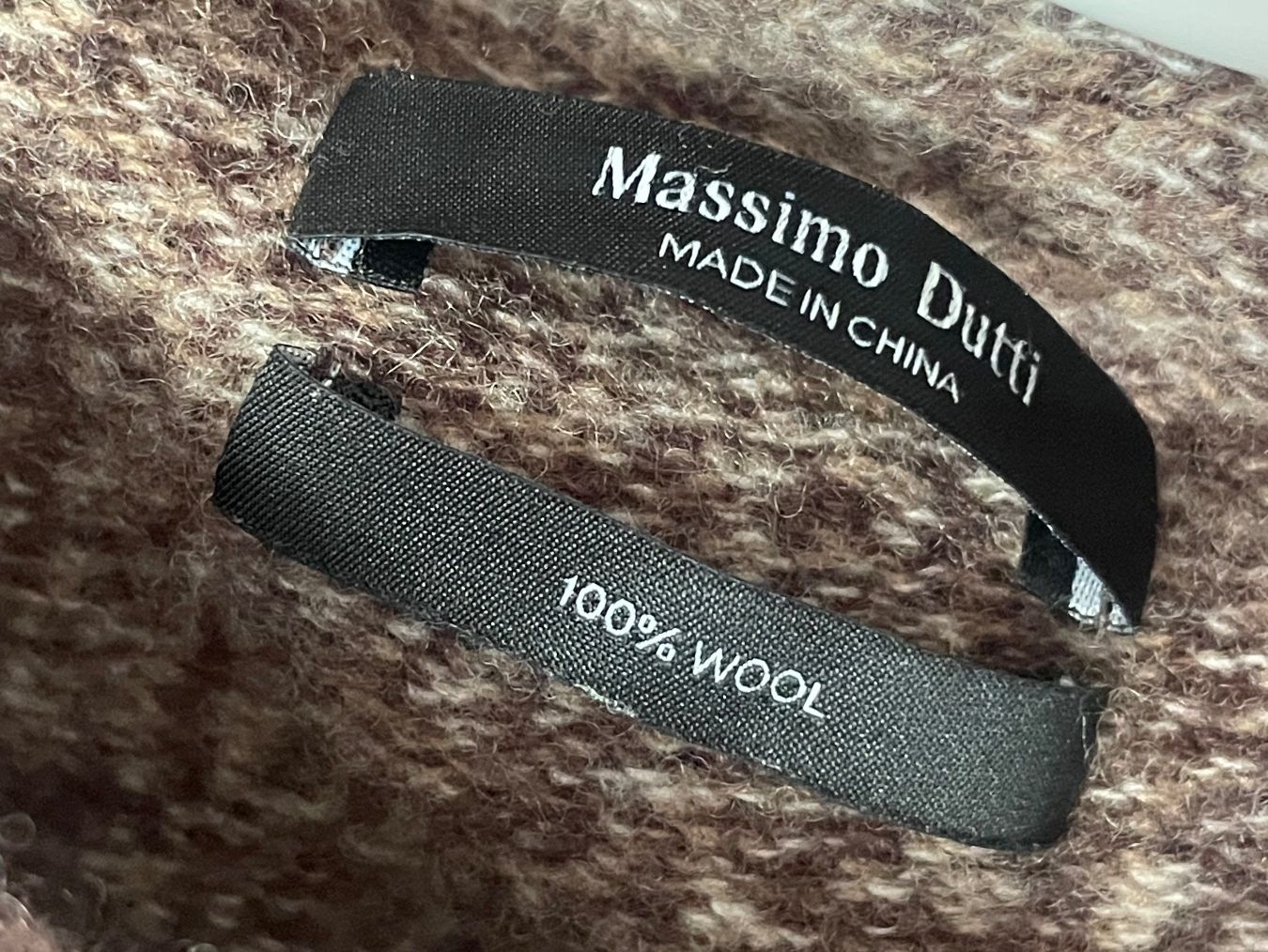 Massimo Dutti Top: ALLES RAUS Stricktop mit Schal – Usato da Kloten venduto da simones.thriftshop 4