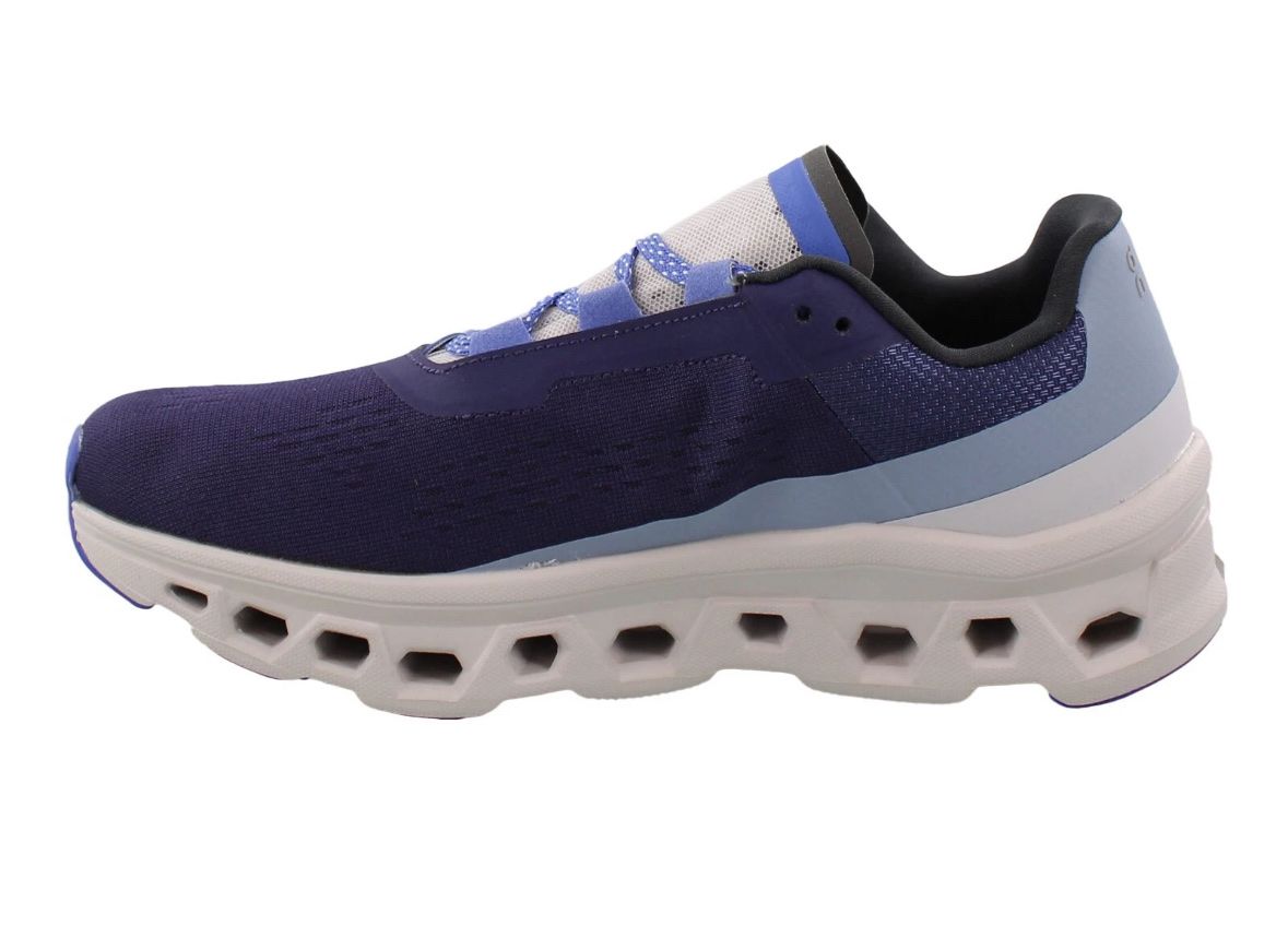 On Chaussures femmes: Neue Turnschuhe On Cloud 39 Cloudmonster – Neuf avec emballage d'origine à Bern par isa_f8bl 1