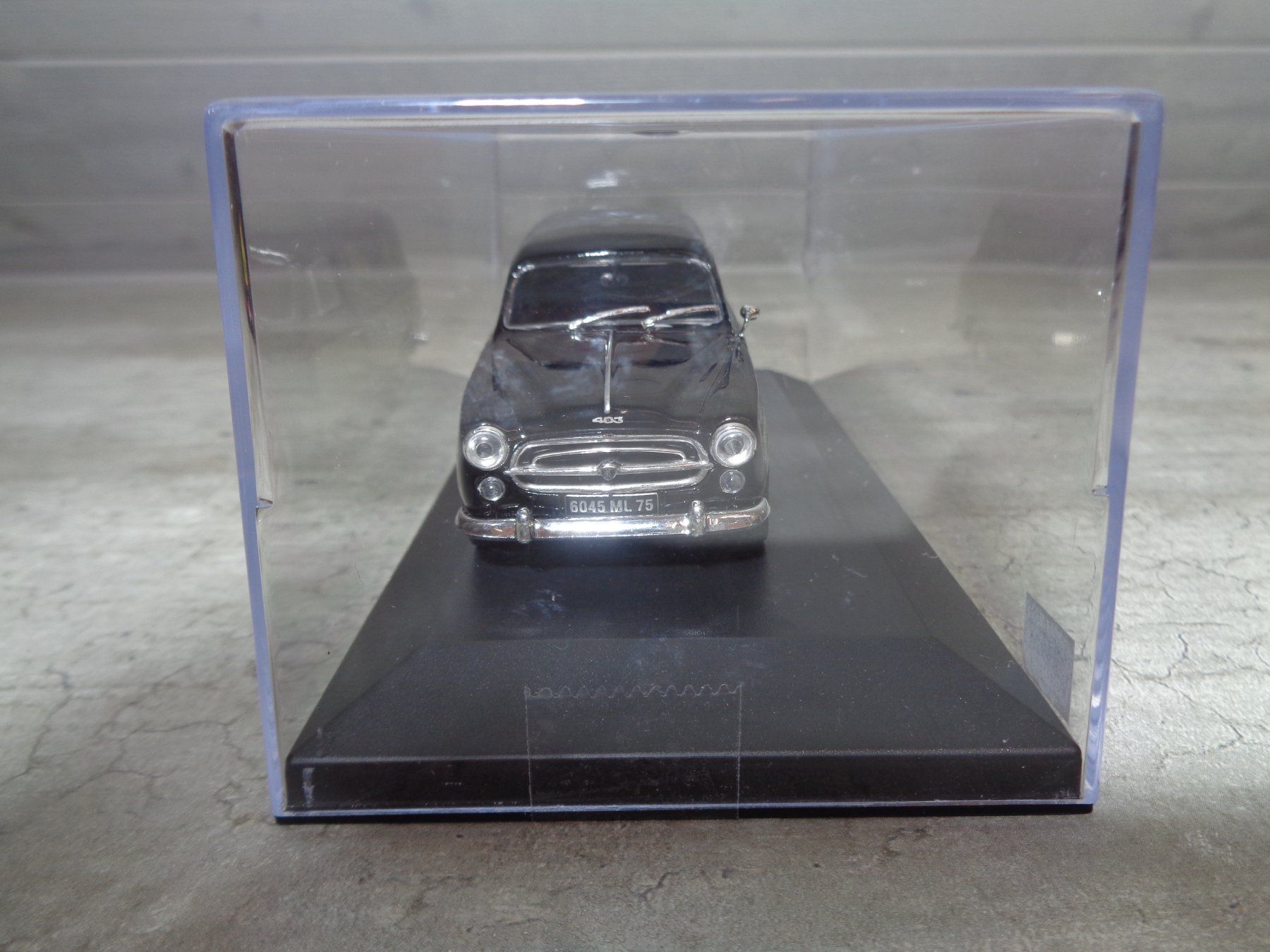 Peugeot Modellini d'auto: Norev 1:43 Peugeot 403 – Usato da Reconvilier venduto da rallycar 2