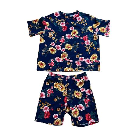 Sommerliches Set, Blumenmuster, Grösse L, Top Zustand!
