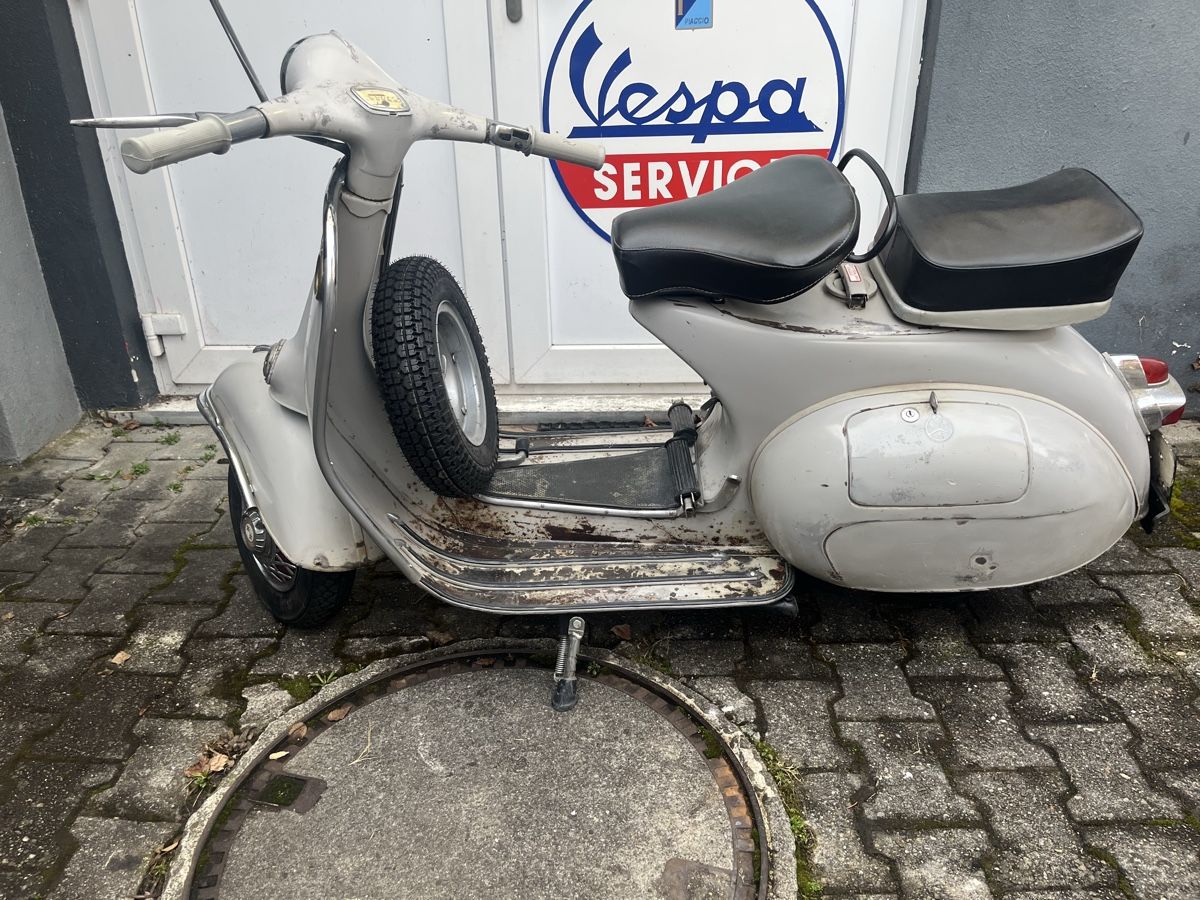 Piaggio Scooter: Vespa VNB3 Olack – Usato da Thun venduto da Cpia 8
