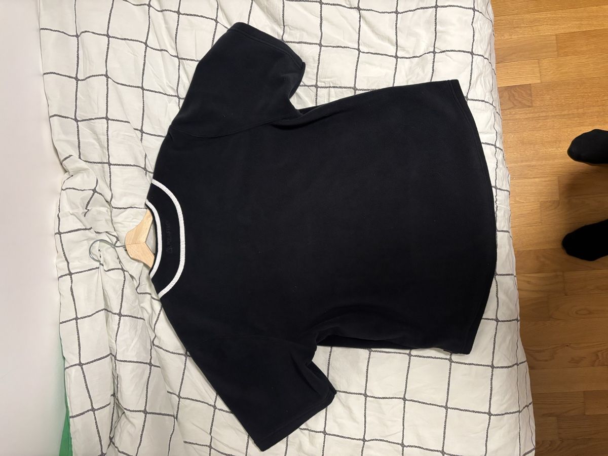 Maillots de corps & Pantalons: Supreme maillot  – Neuf (Voir description) à Neuchâtel par eli_kz9z 1