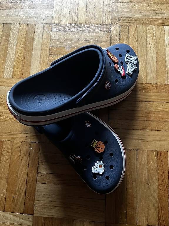 Scarpe da uomo: Crocs original  – Usato da Pully venduto da yaa_rm7x