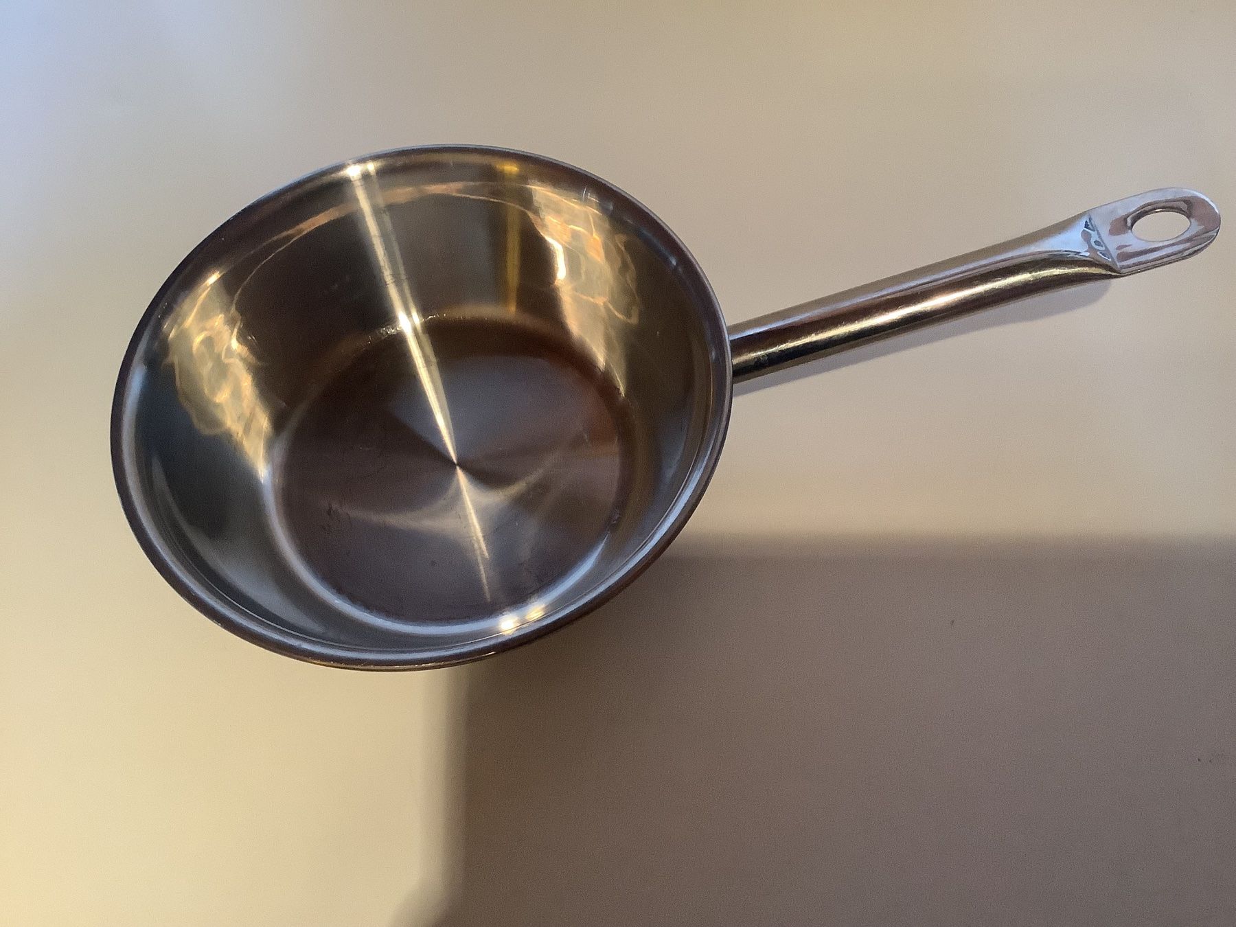 Casseroles: Sauteuse Noser – D'occasion à Epalinges par janvs