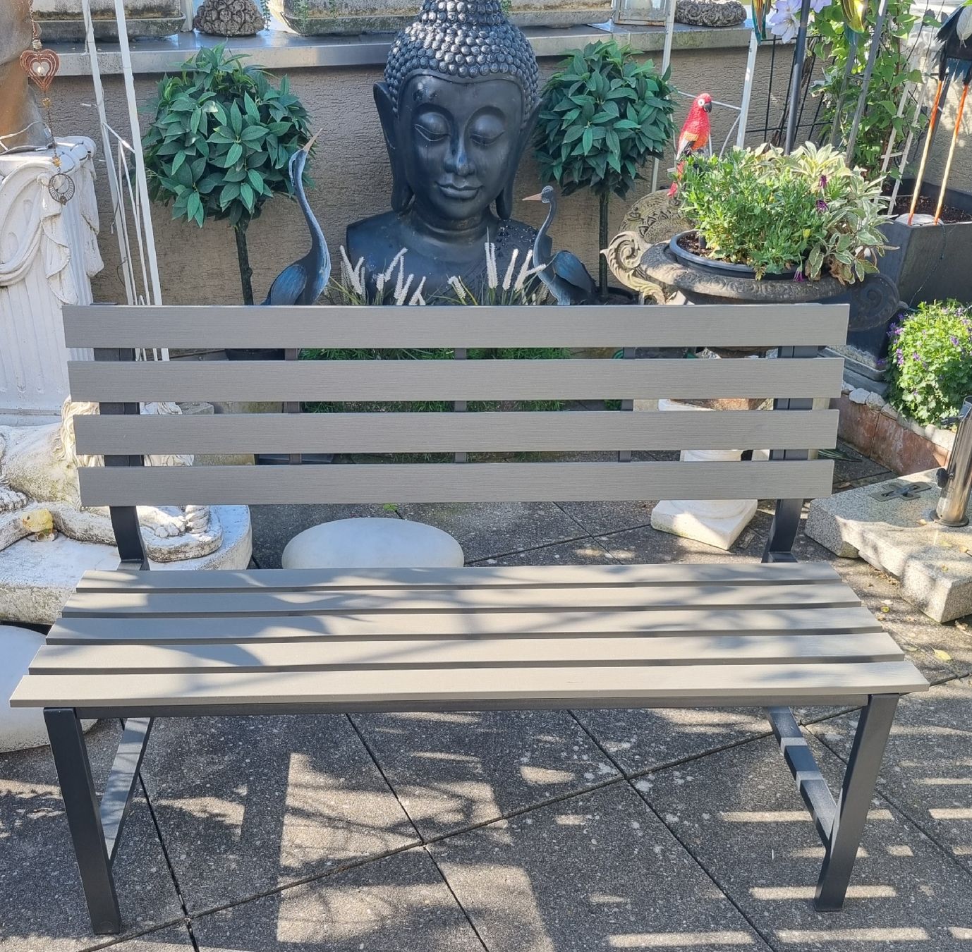 Panchine: Gartenbank grau – Nuovo (secondo la descrizione) da Buchs AG venduto da alp_x87d