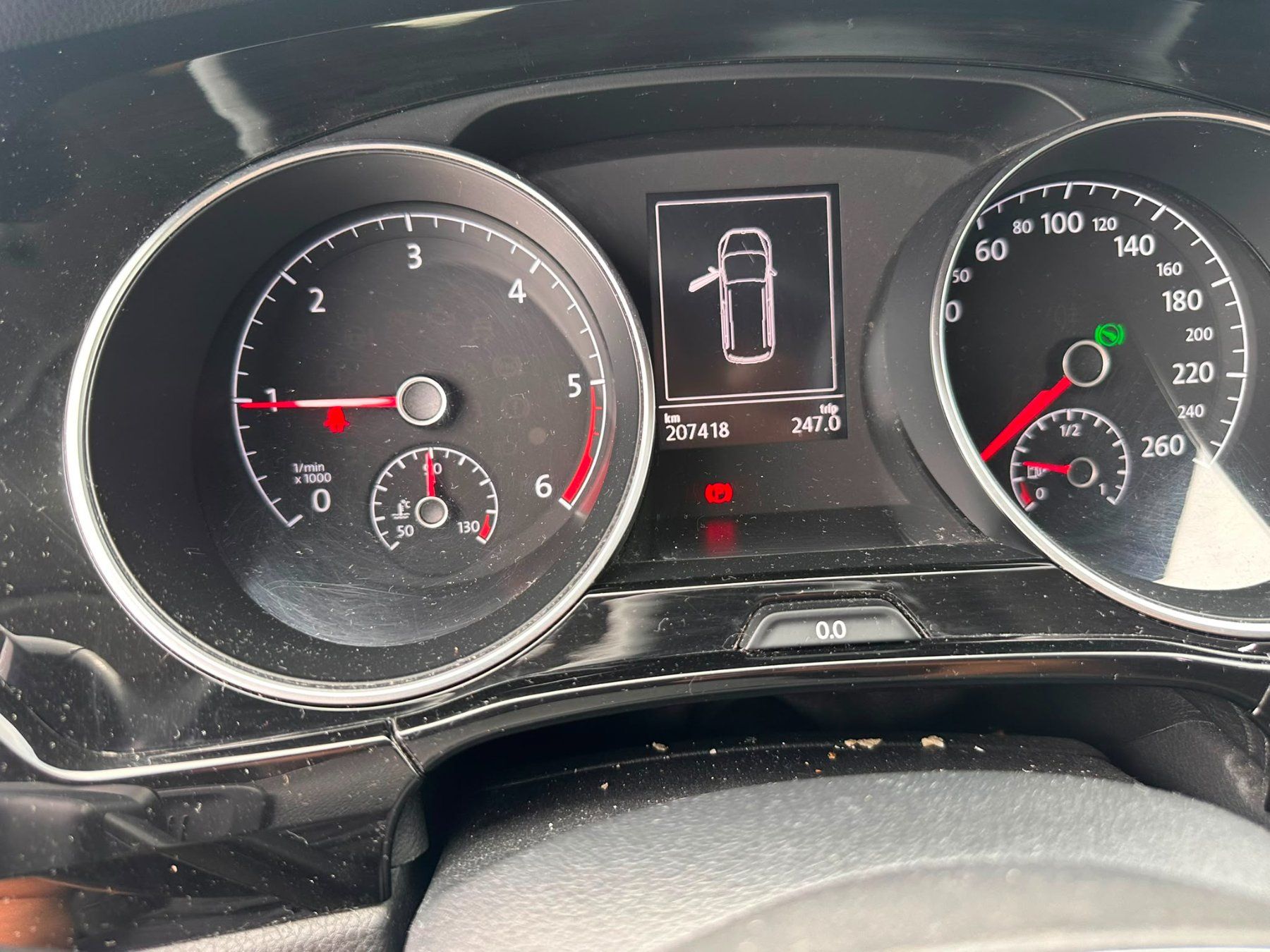 VW Automobili: VW Touran 1.6TDI – Usato da Otelfingen venduto da hof74 4