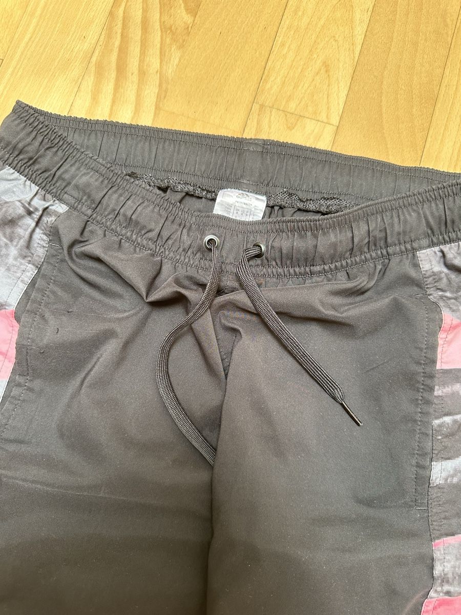 Adidas Pantaloni: Adidas Juventus Badehose / Grösse M – Usato da Abtwil SG venduto da PauloDybala10 2