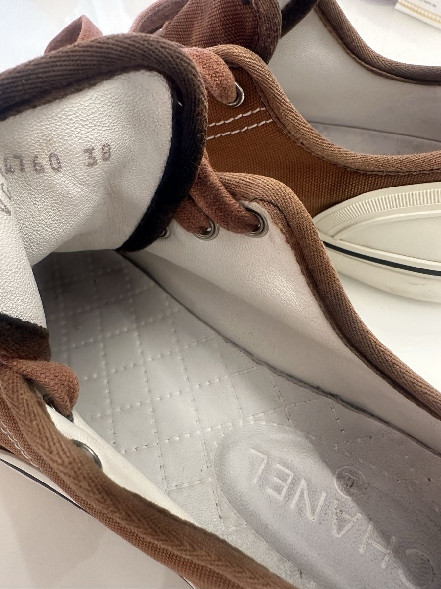 Chaussures garçon: Chanel Schuhe – D'occasion à Rudolfstetten par Laramalna 2