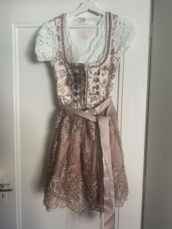 Krueger Dirndl