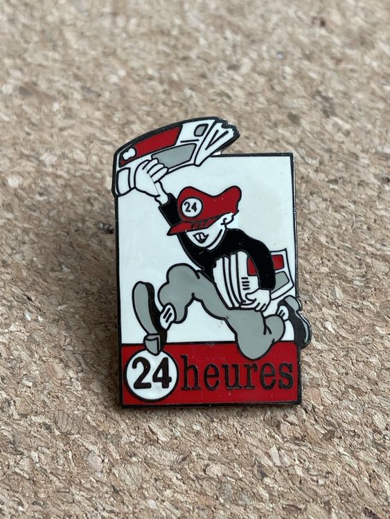 Pin's sport moto 24 heures du Mans 93