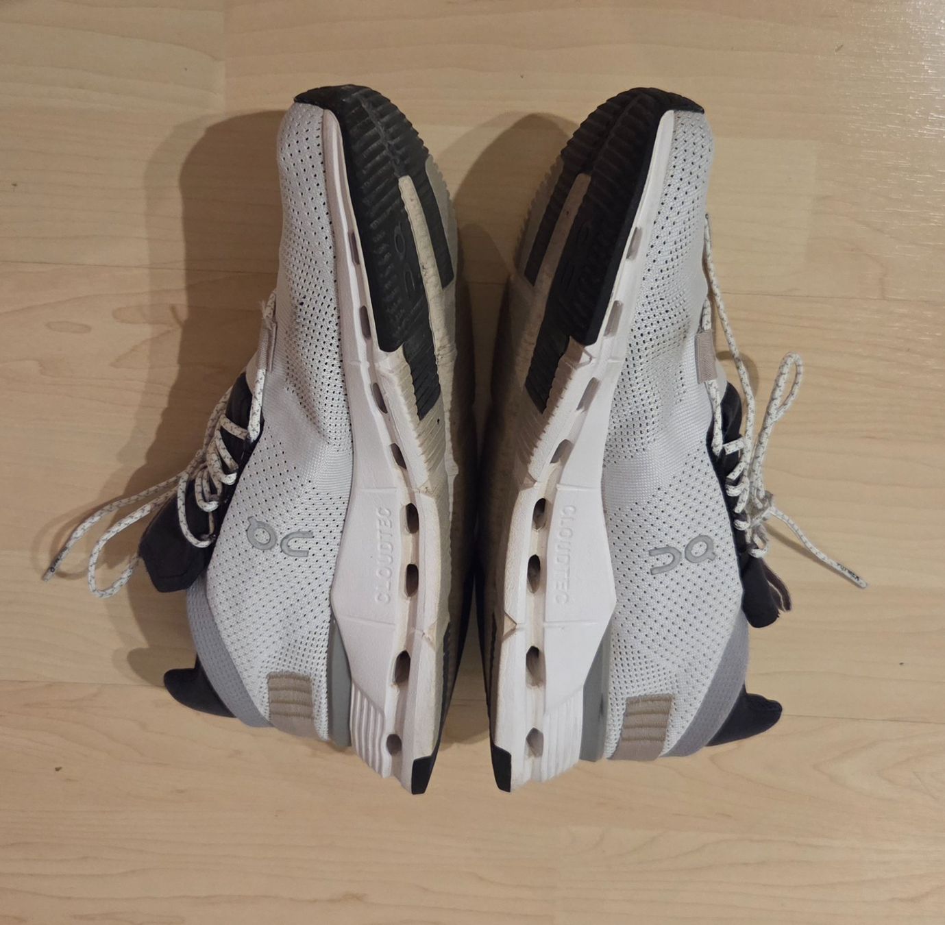 On Damenschuhe: ON-Schuhe "Cloudnova" (Grösse 40.5) – Gebraucht aus Zürich von wile_coyote 2