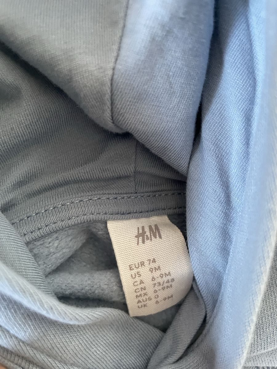 H&M Maglioni & Felpe: Sweat à capuche H&M taille 74  – Usato da Versoix venduto da Pti-pois 2