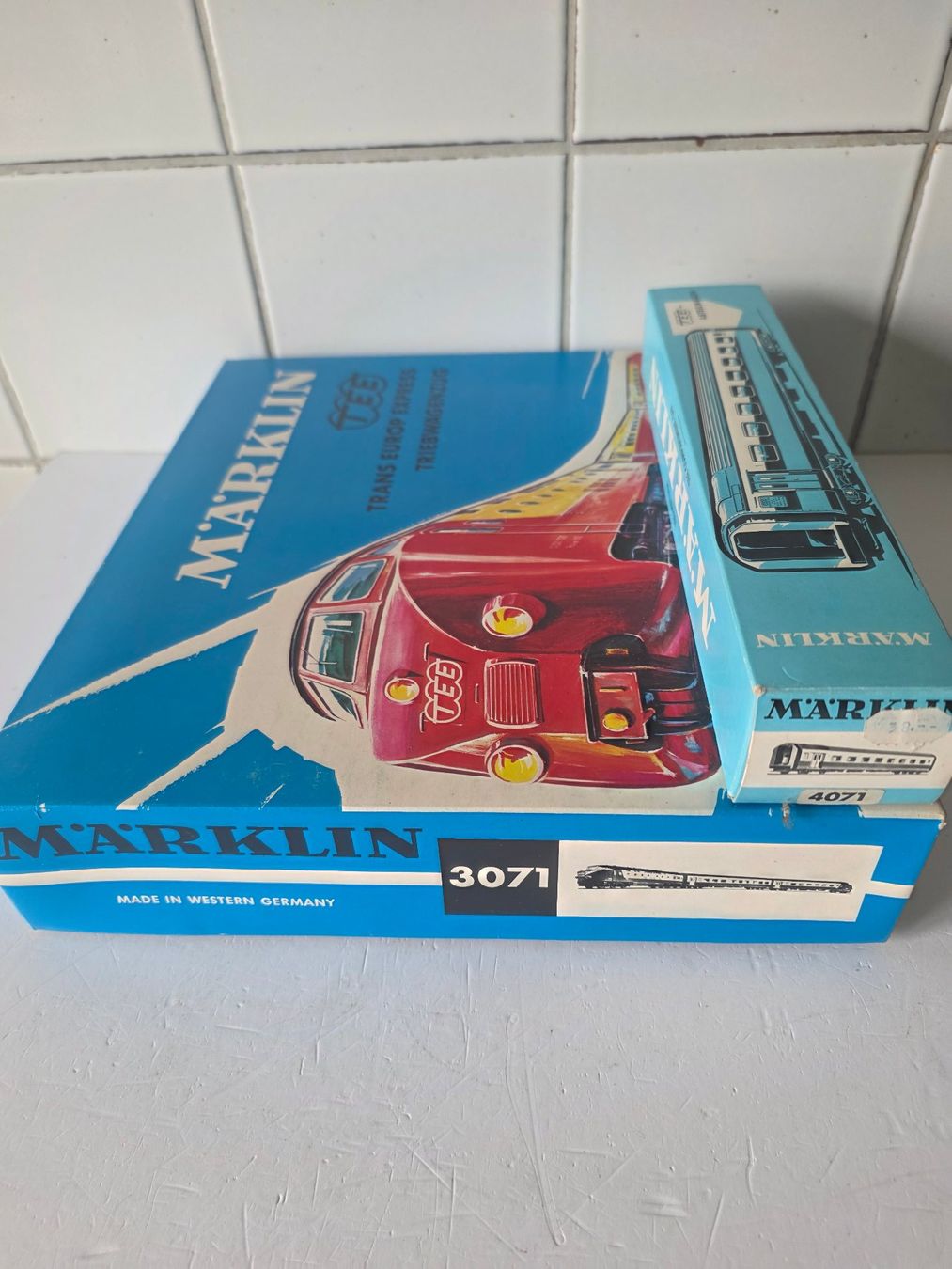 Märklin Modellini di ferrovie: Neuer 4-teiliger SBB TEE, RAm 502 – Nuovo (secondo la descrizione) da Seuzach venduto da Loeckeli01 9