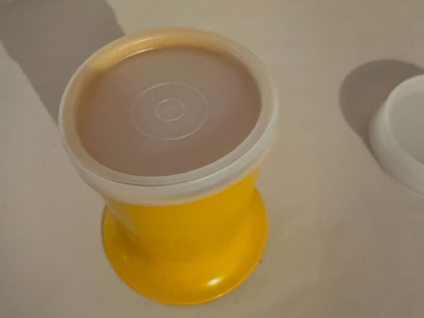 Tupperware Behälter & Ähnliches: Trinkbecher – Gebraucht aus Buetschwil von STME01 2