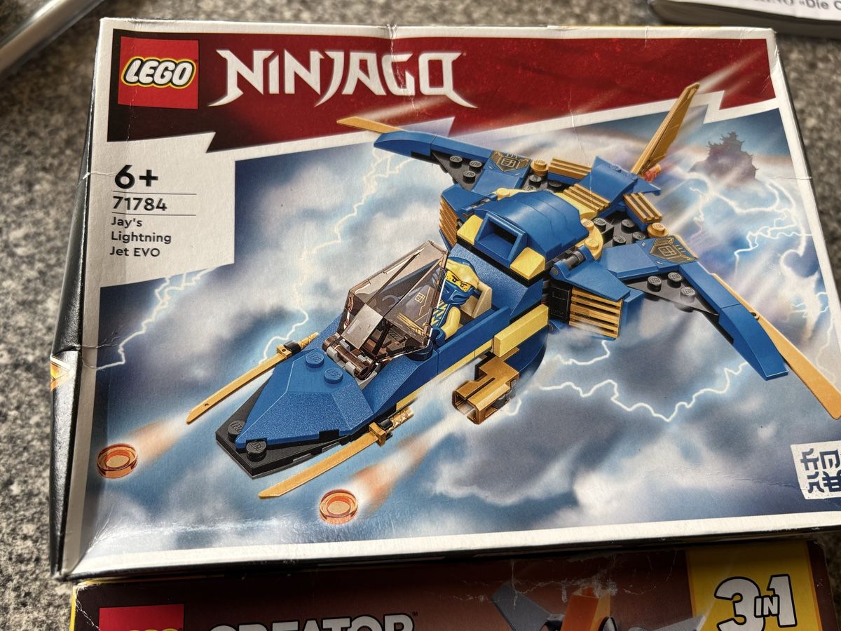 Lego Kit di costruzioni: LEGO sets 3111 und 71784 – Nuovo (secondo la descrizione) da Herzogenbuchsee venduto da warrior77 1