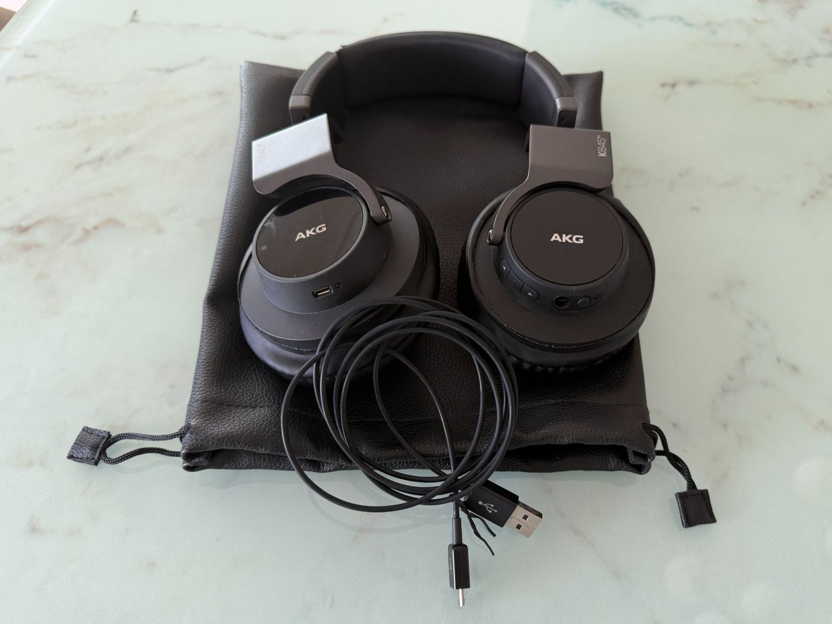Akg Cuffie: AKG K845BT Kopfhörer Top Zustand – Usato da Mols venduto da armanwalensee