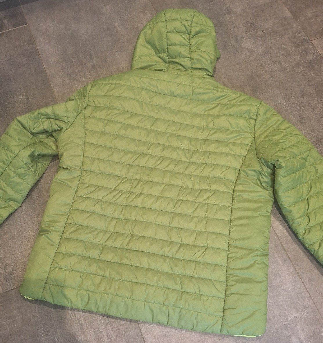 Vestes: Leichte Jacke – D'occasion à Schalunen par Pierinoll 1