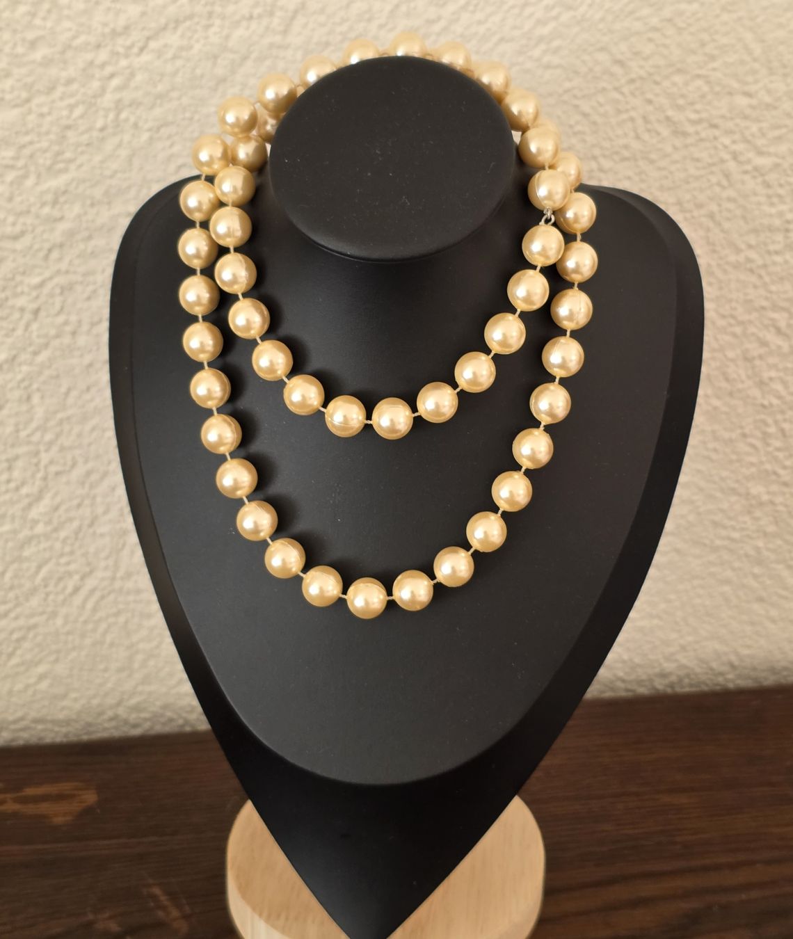 Catenine: Vintage Perlenkette cremefarben – Usato da Rheinsulz venduto da Gilea 1