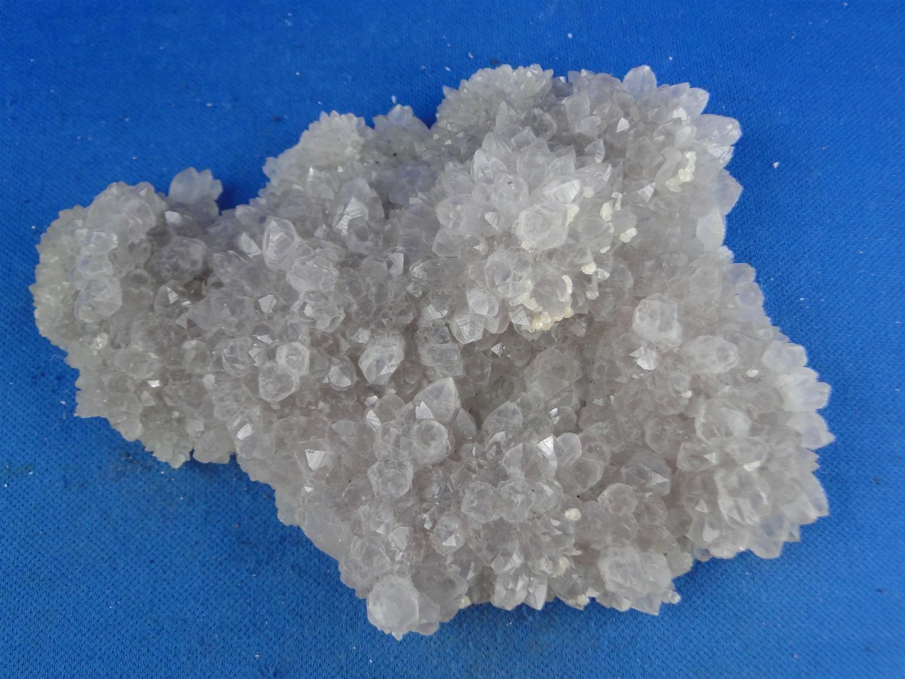 Minerali & Pietre curative: Quartz var Amethyst – Usato da Schinznach Bad venduto da Demerald 1