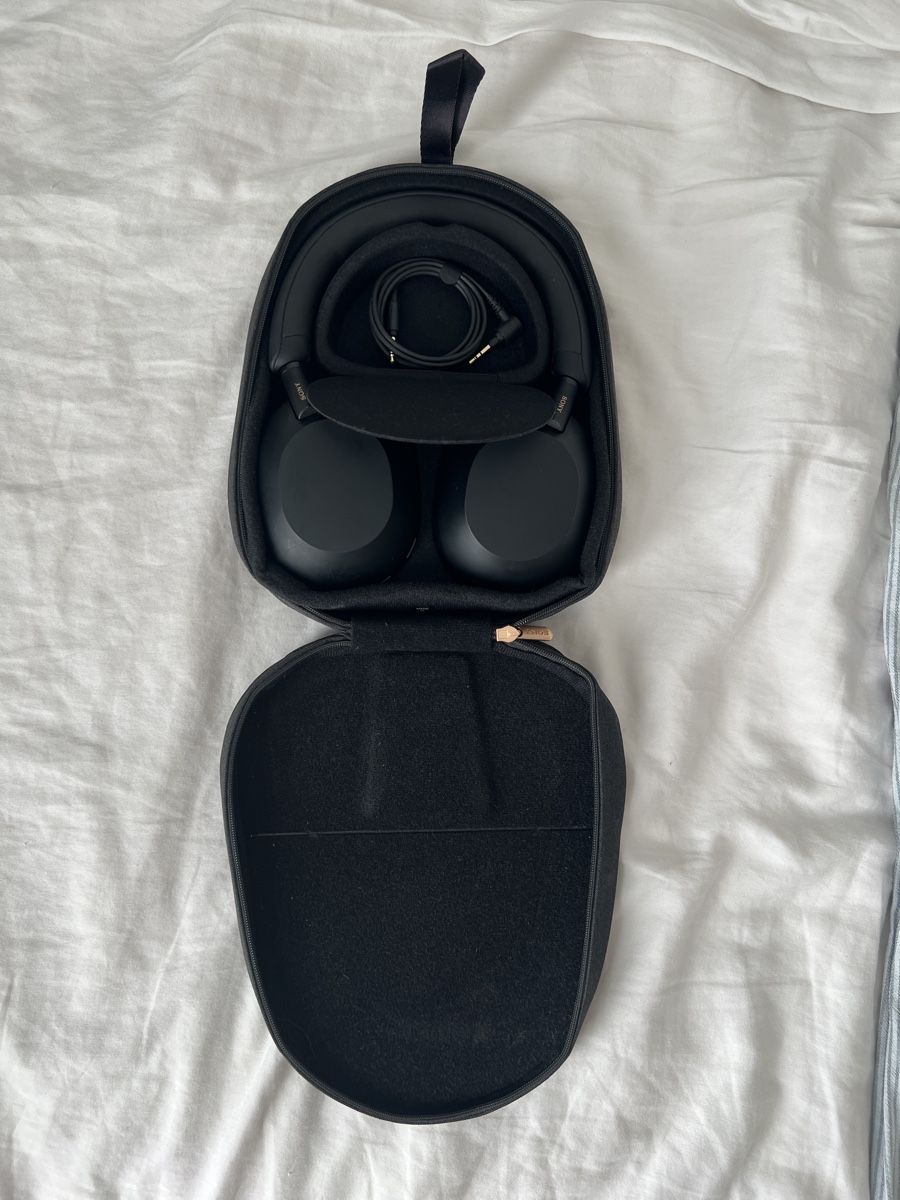 Sony Cuffie: SONY WH-1000XM5 Bluetooth Kopfhörer – Usato da Kriens venduto da Pabu3001 1