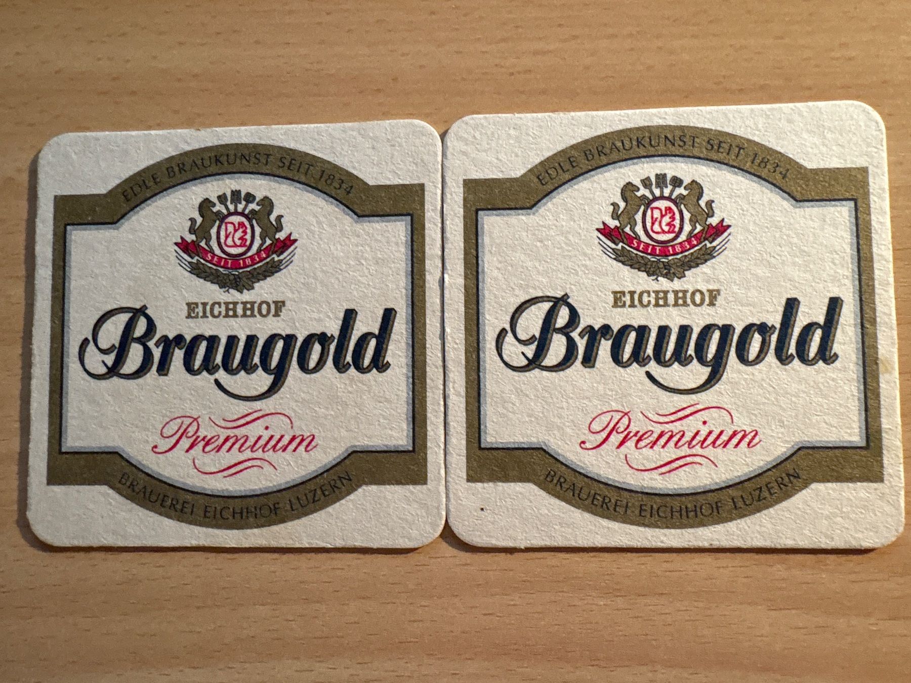 Eichhof Untersetzer: Bierdeckel Eichhof Braugold Premium 2 Stk. – Gebraucht aus Ibach von lisch3