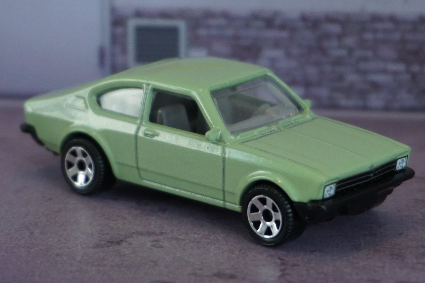 Matchbox Modellini d'auto: Matchbox Opel Kadett C KULT !!!!!!!! – Usato da Reiden venduto da Doppeldecker69