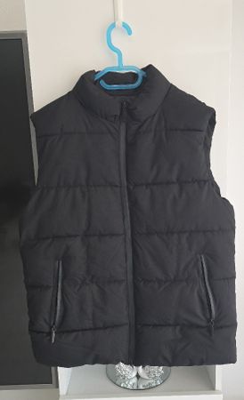 Schwarze Herren Weste, Grösse XS  ideal für den Übergang!