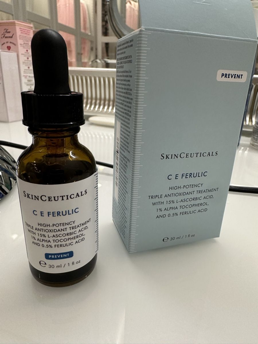 Cura del viso: SkinCeuticals – Usato da Rudolfstetten venduto da Laramalna 2
