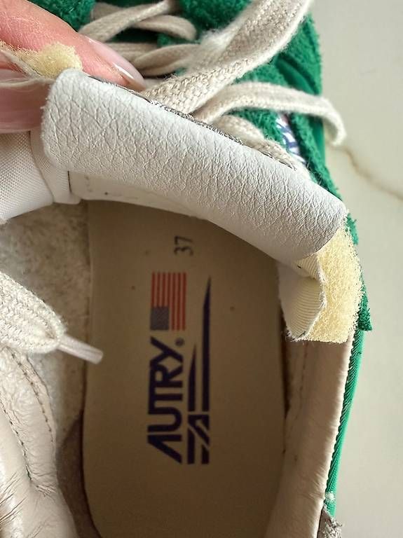 Scarpe da uomo: Autry REELWIND LOW NC – Usato da Münchringen venduto da Nicole1981 4