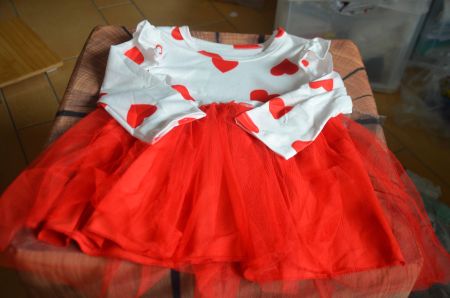 TAILLE 86-92 - JOLIE ROBE NEU