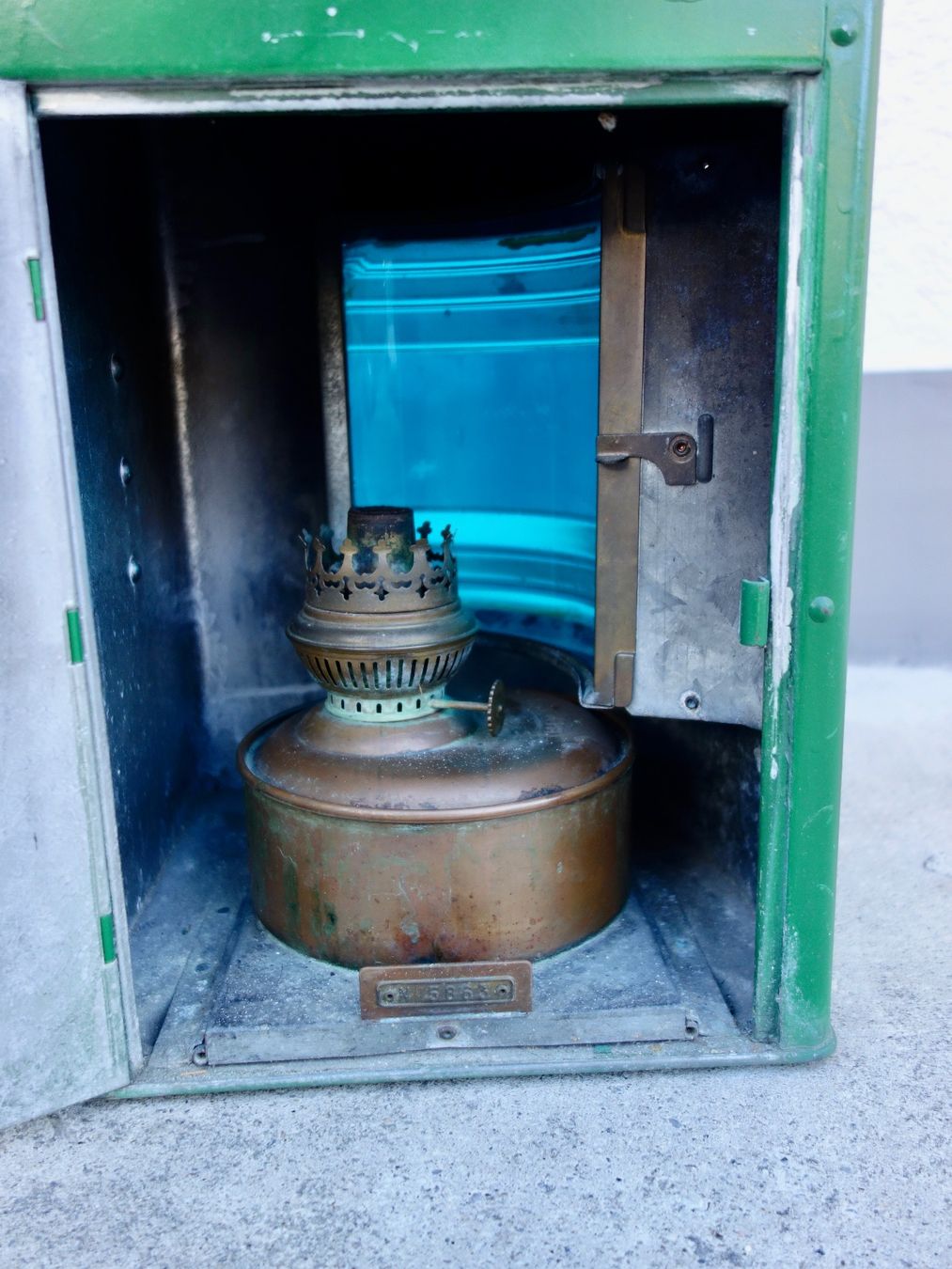 Lampes anciennes: Schiffslaterne Bootslaterne Positionslicht Petroleumlampe – D'occasion à Kerzers par zimmergruen 6