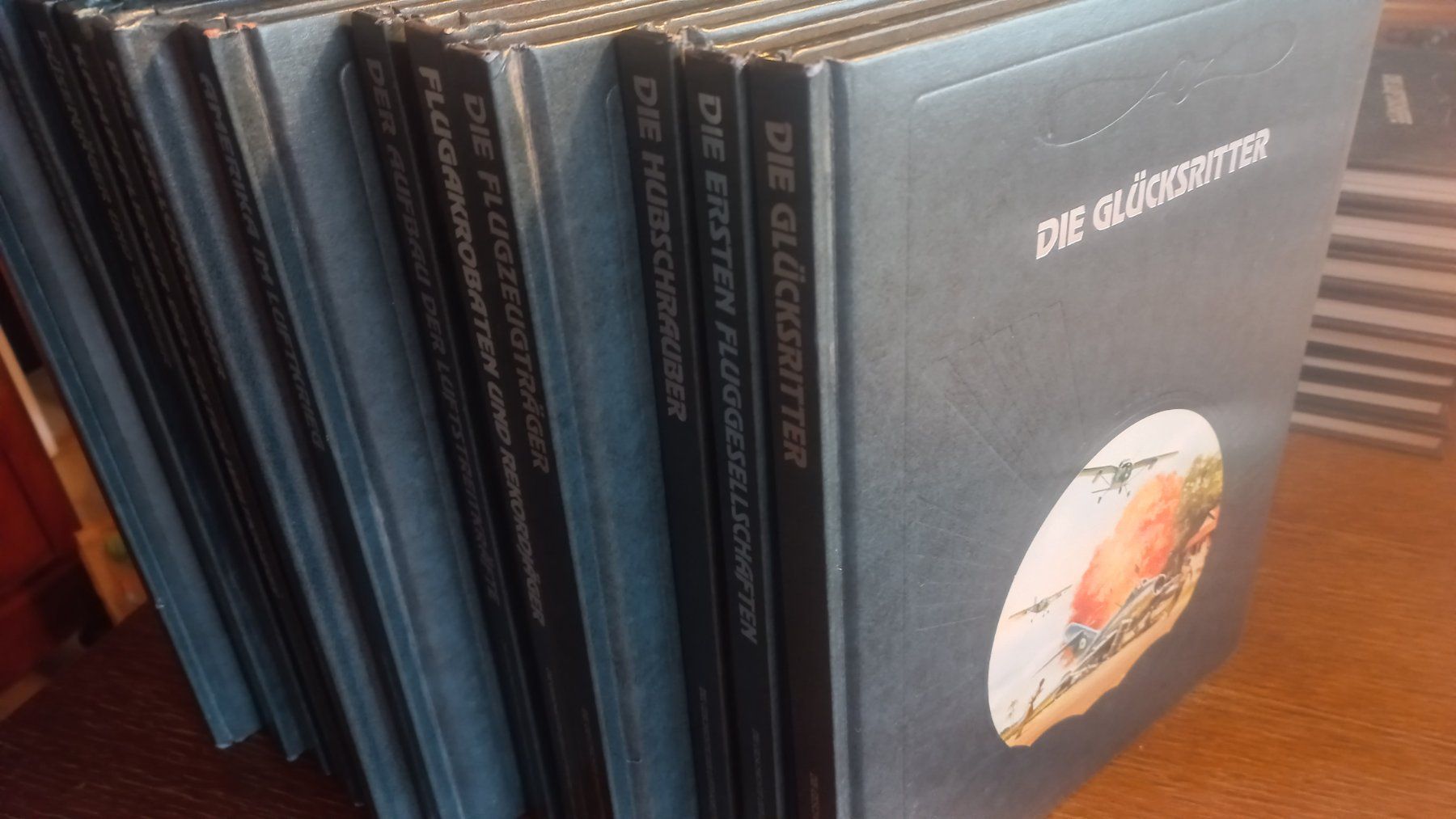 Bücher: Die Geschichte der Luftfahrt (23 Bücher) – Gebraucht aus Herisau von jom_9ddz 7