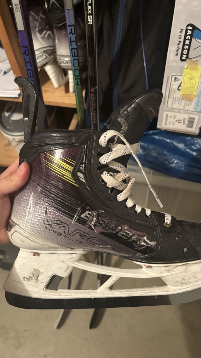 Bauer Schlittschuhe: hyper2lite skates 43-44 – Gebraucht aus Birmensdorf ZH von dom_5m6x 5