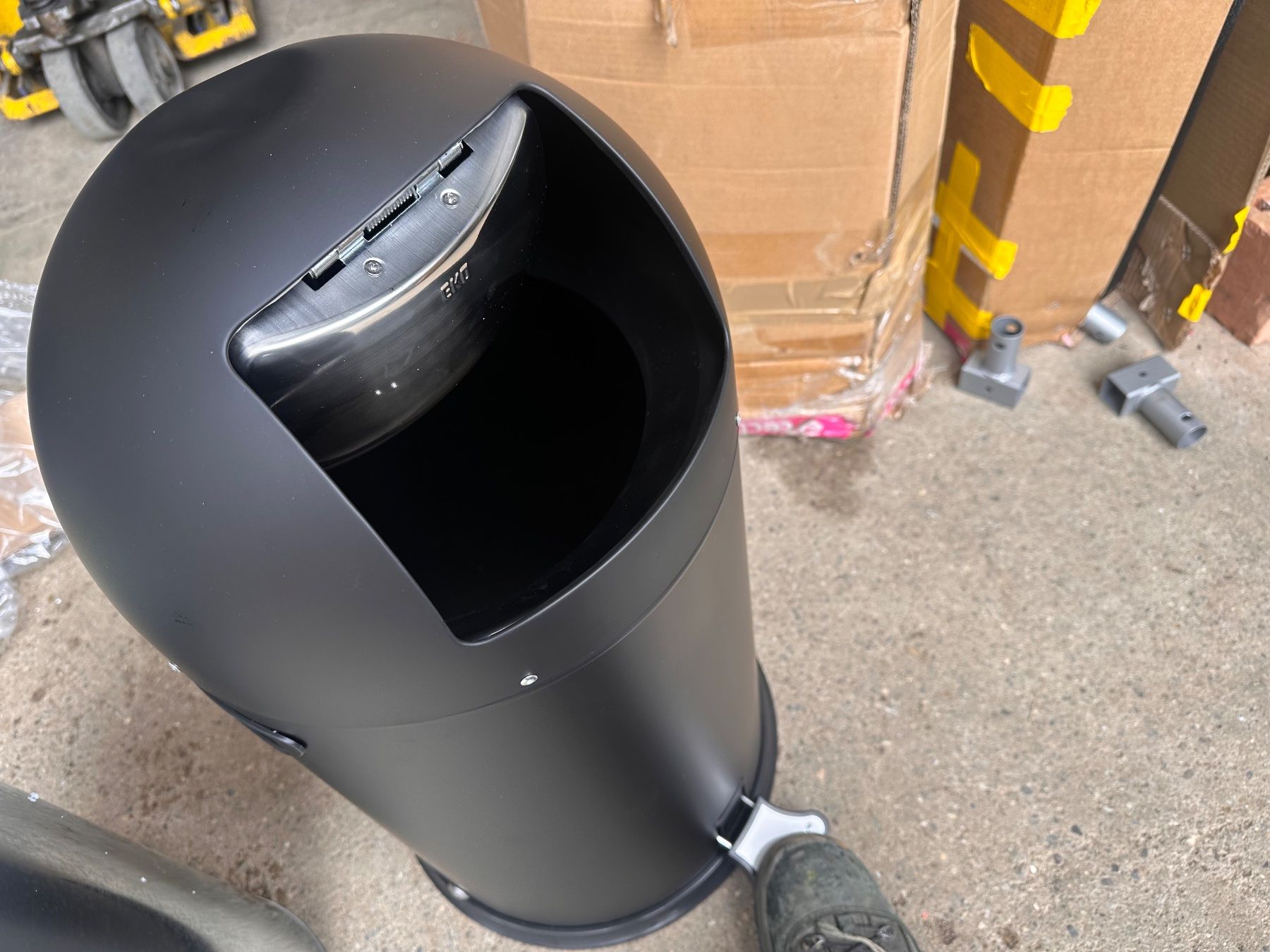 Abfalleimer: neuer EKO 33 Liter Tretmülleimer mit Beule – Neu (gemäss Beschreibung) aus Necker von liq24 2