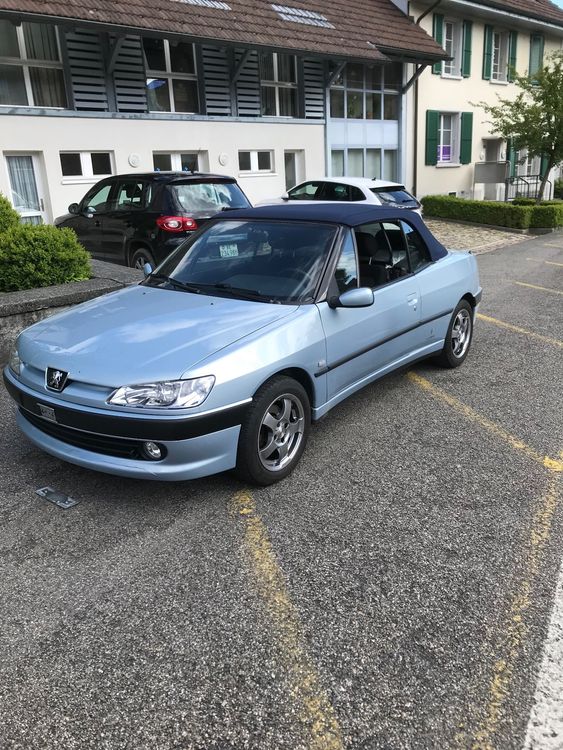 Peugeot 306 Cabrio 1.8 16V Iceland mit Hardtop Iceland Blue