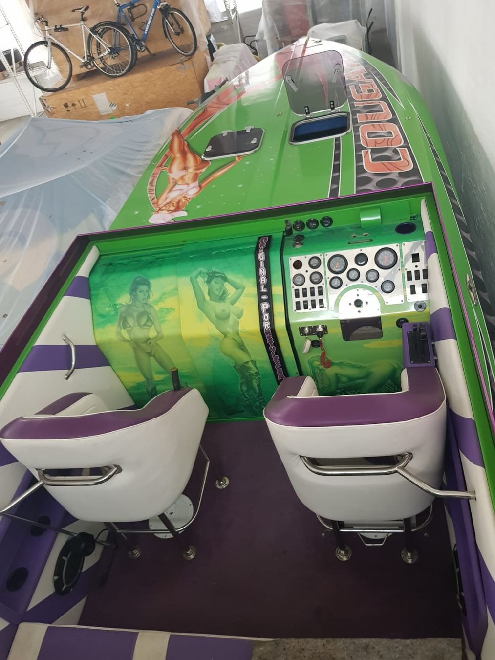 Barche: COUGAR 33 OFFSHORE HISPEED – Usato da Avenches venduto da BOOTTRANSPORTE 2
