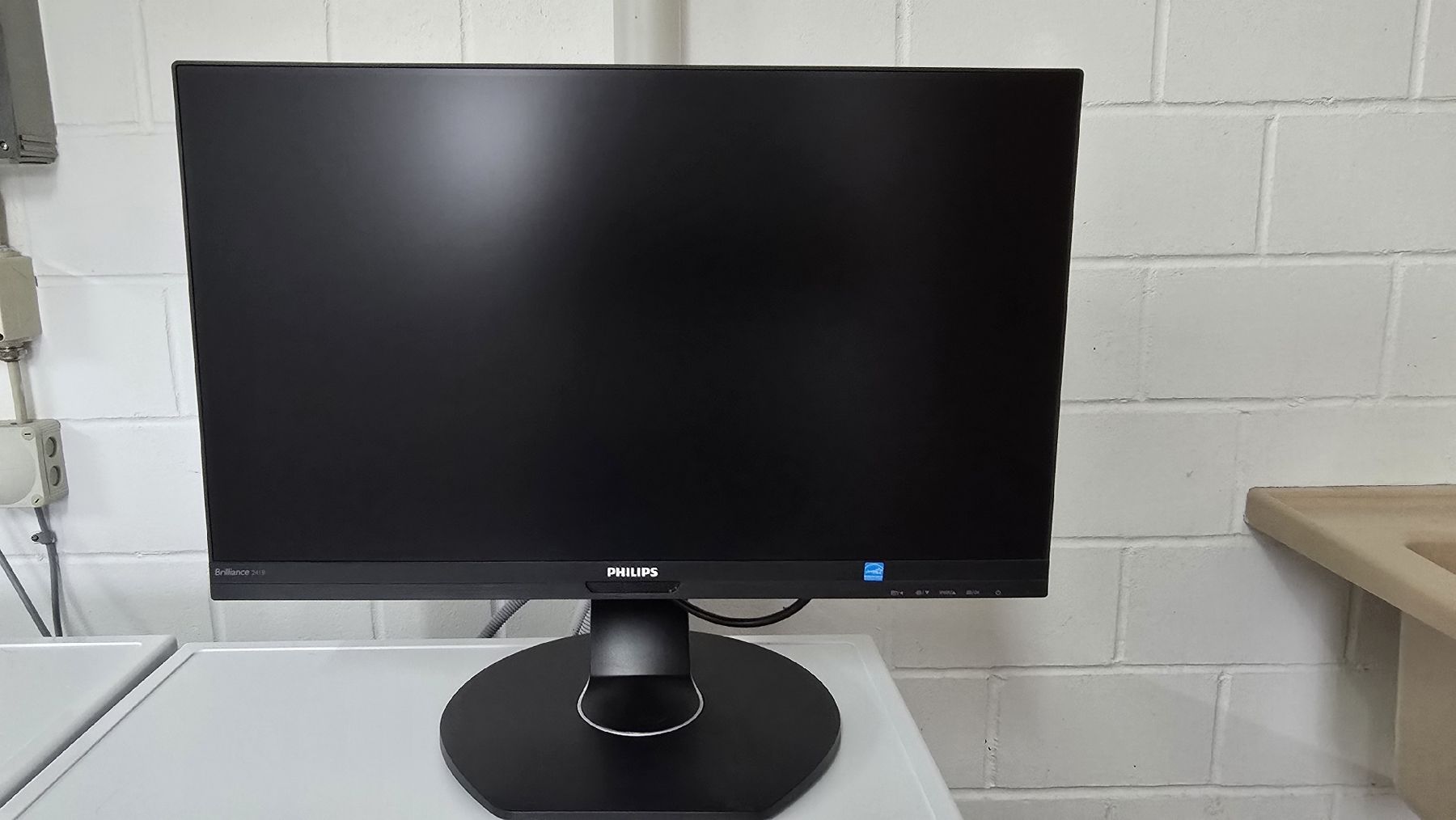 Philips Monitor: Écran Philips 241B – Usato da Le Fuet venduto da Redd273