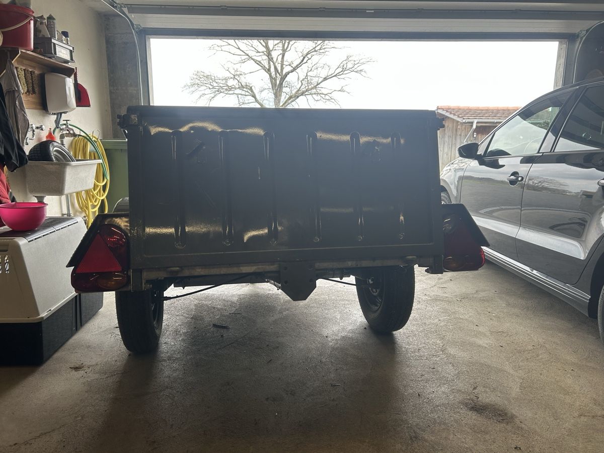 Bzs Rimorchi: Robuster Zivilschutzanhänger für Auto oder Traktor, – Usato da St.Silvester venduto da 1736frosch1962 1