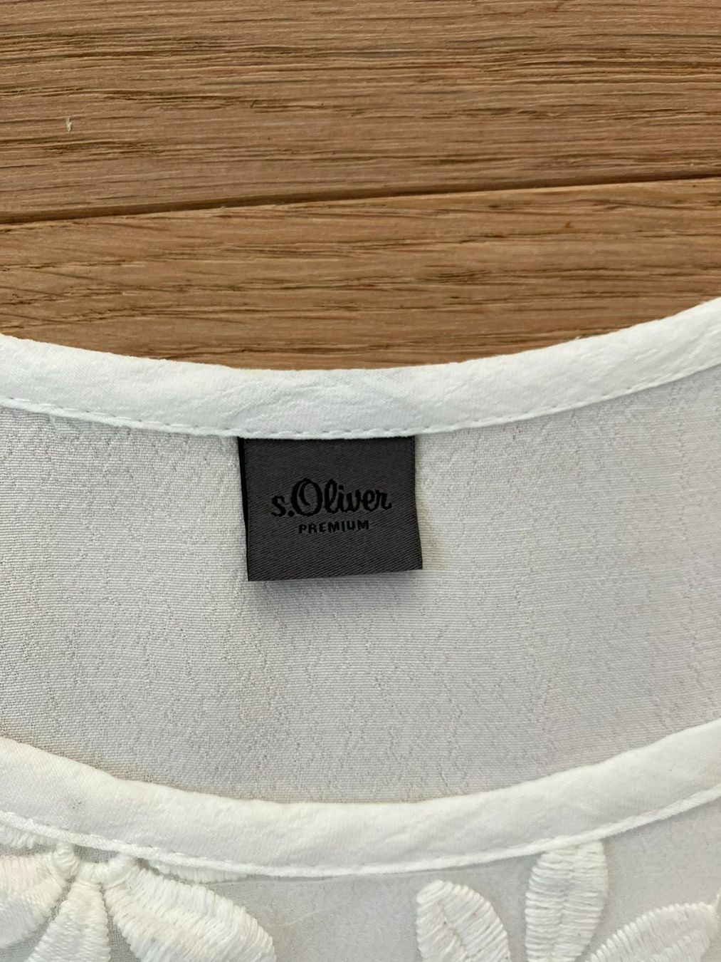 Blusen: sommerliche Bluse - Kurzarm - s'Oliver – Gebraucht aus Weinfelden von Esche1 4